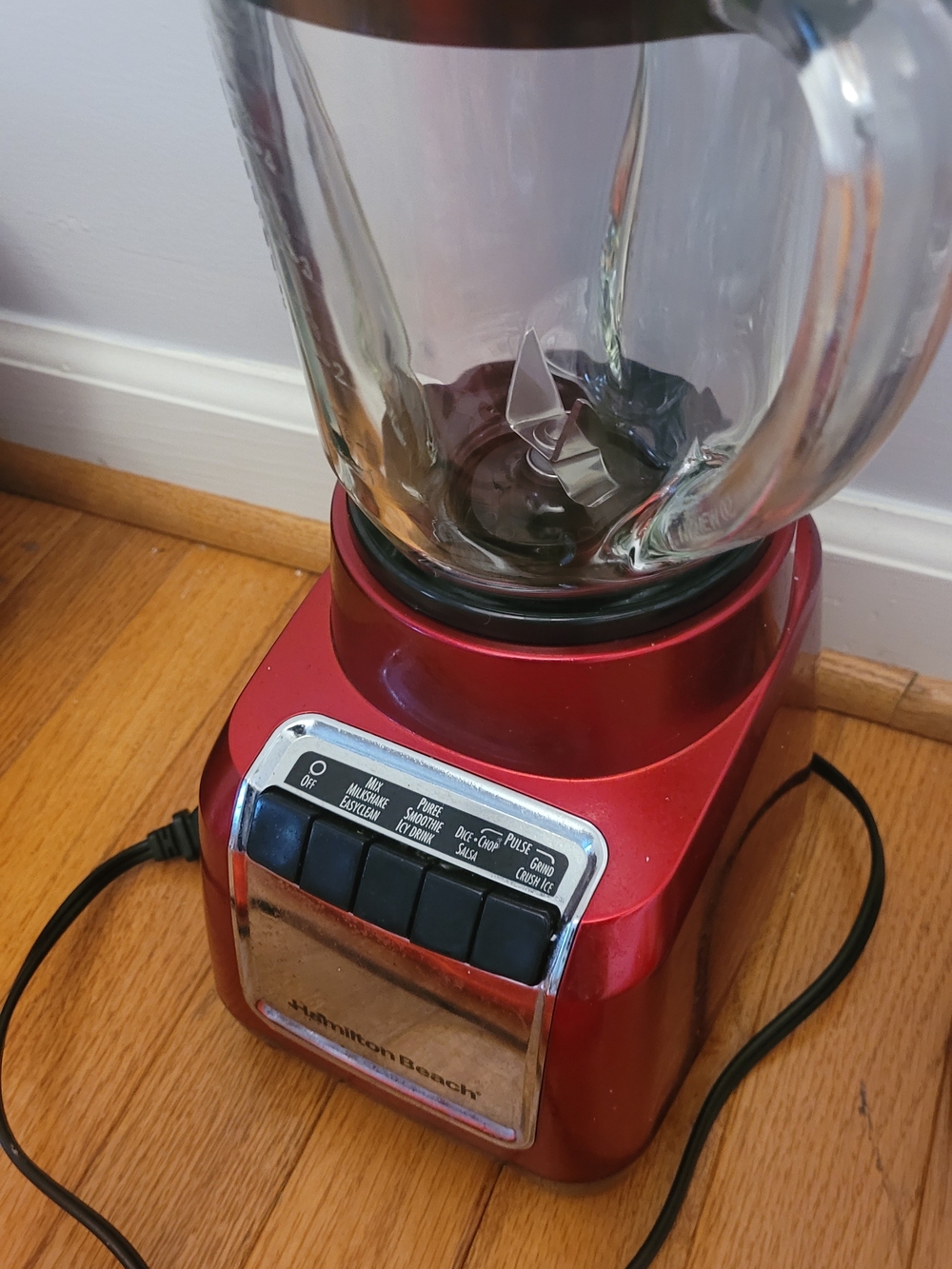 Hamilton Beach Metallic Red Glass Jar Blender